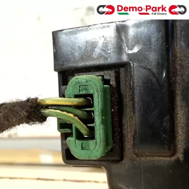 SERRATURA PORTELLONE POST PEUGEOT 207 Peugeot 207 9660403980 2