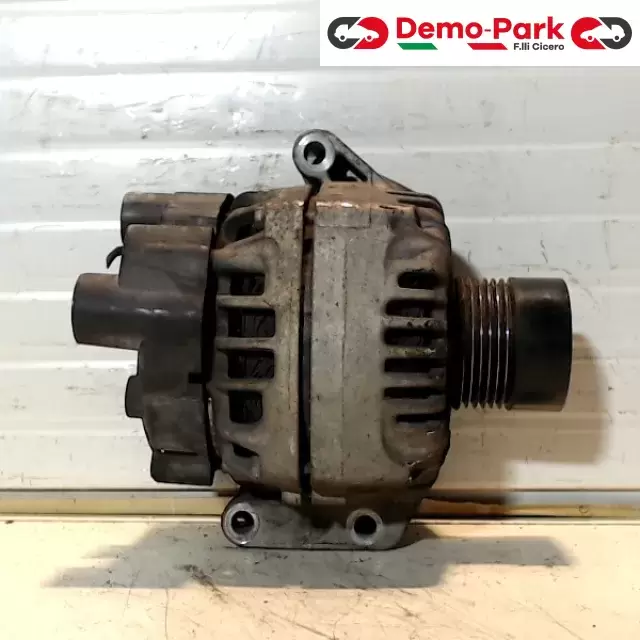 ALTERNATORE 90A Fiat GRANDE PUNTO - 1.3 Mjet 90CV 55185076 1