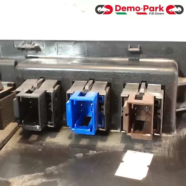 PULSANTIERA CONSOL CENTRALE Peugeot 207 FR56713502 1