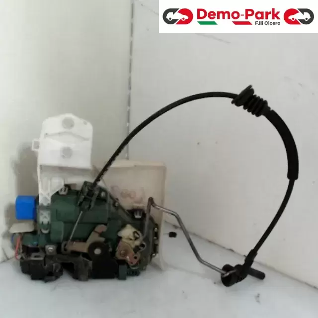 SERRATURA ANTERIORE DX 5PORTE Volkswagen POLO  1