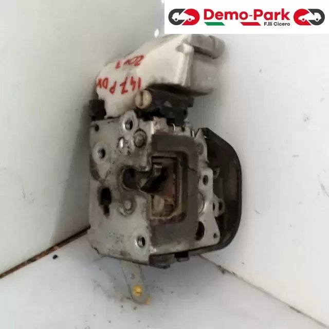 SERRATURA POST. DX 5PORTE Alfa Romeo 147  0