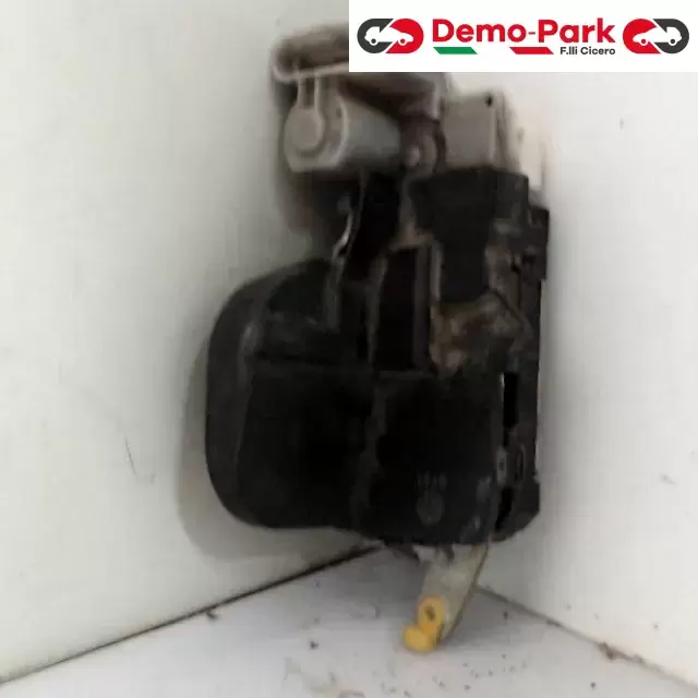 SERRATURA POST. DX 5PORTE Alfa Romeo 147  1