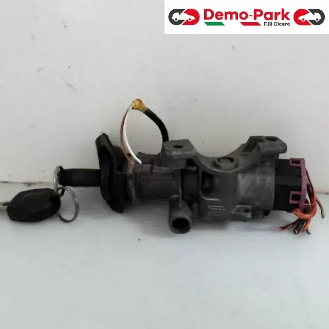 BLOCCASTERZO Skoda FABIA 4B0 905 851 B 0