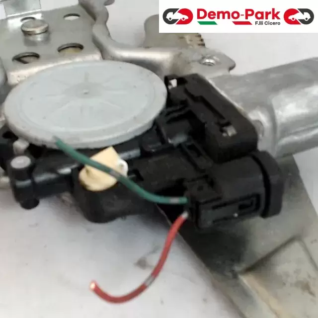 ALZAVETRO POST. SX 5PORTE Fiat SEDICI 83560-79J00 2