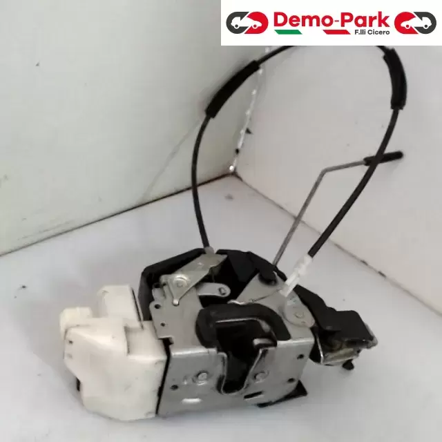 SERRATURA ANT. DX 3PORTE Volkswagen FOX  1