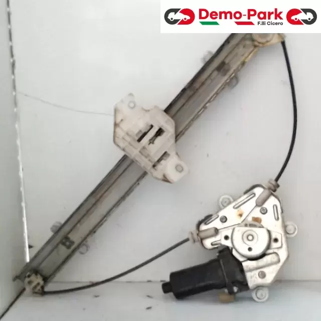 ALZAVETRO ANT. DX 5PORTE Hyundai ATOS 82402-05520 1