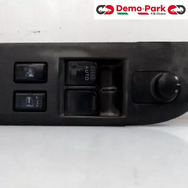 PULSANTIERA VETRI ANT. SX Suzuki SWIFT  1