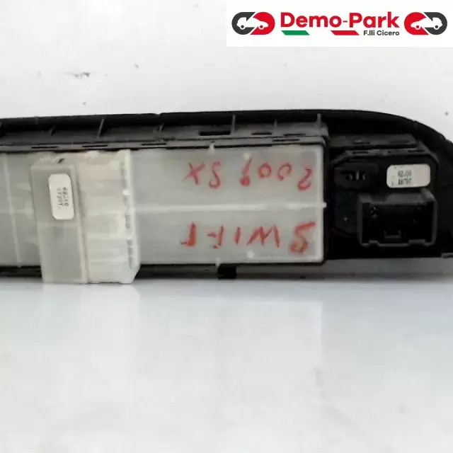 PULSANTIERA VETRI ANT. SX Suzuki SWIFT  2