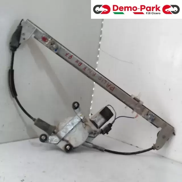 ALZAVETRO ANT. DX 5PORTE Fiat PALIO 46446618 0