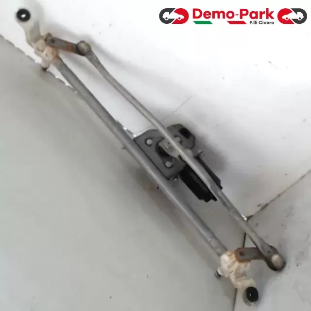 MOTORINO TERGICRISTALLO ANTERIORE Suzuki SWIFT  1