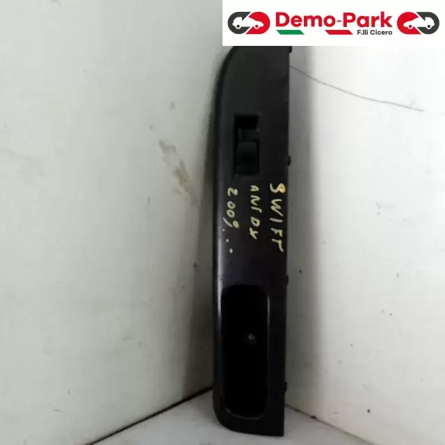 PULSANTIERA VETRO ANT. DX Suzuki SWIFT 83763-62J01  0