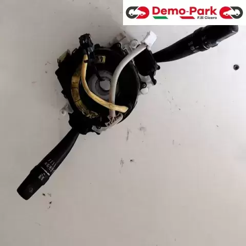 CAMBIO LUCI Toyota AVENSIS  0