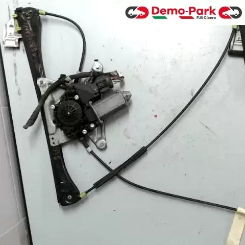 ALZAVETRO ANT. SX Audi A4 - SW  0