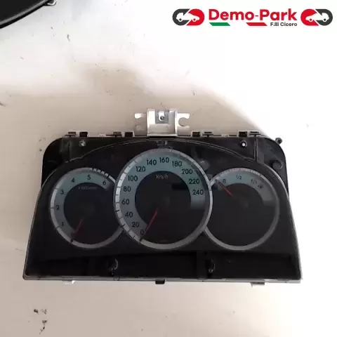 QUADRO STRUMENTI Toyota COROLLA VERSO  0