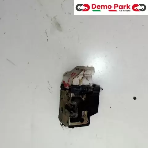 SERRATURA ANT. DX Lancia Y  0