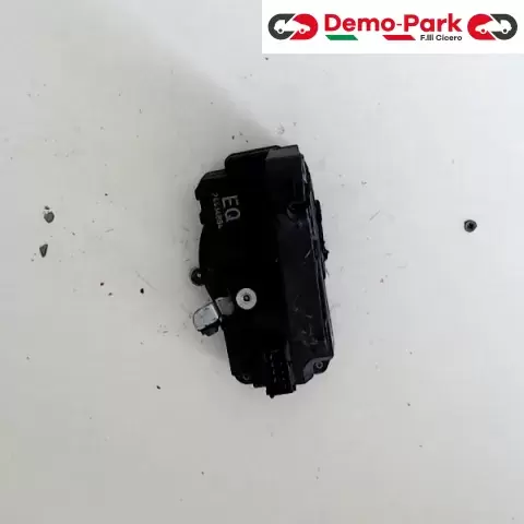 SERRATURA ANT. SX Opel CORSA C  0