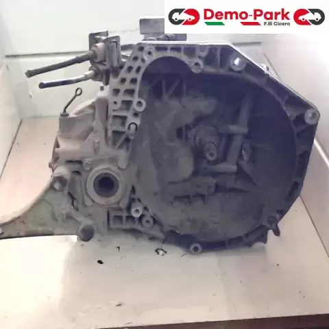 CAMBIO 156 Alfa Romeo 156 - 1.9 JTD  0