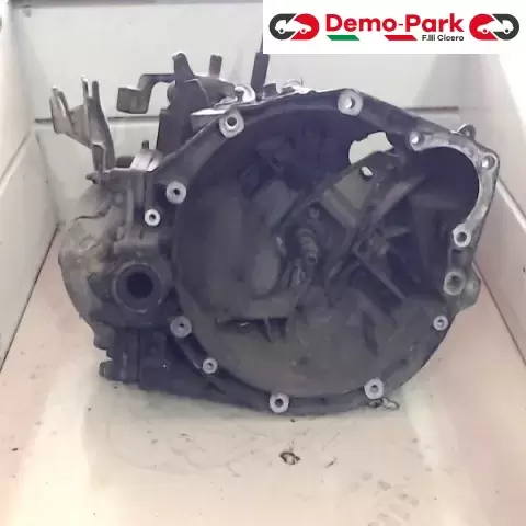 CAMBIO 406 Peugeot 406 - 1.6 HDI  0