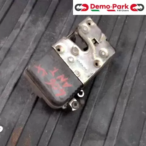 SERRATURA ANT. SX Peugeot 406  0