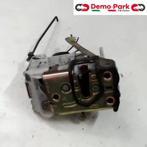 SERRATURA POST. DX Toyota AVENSIS  0