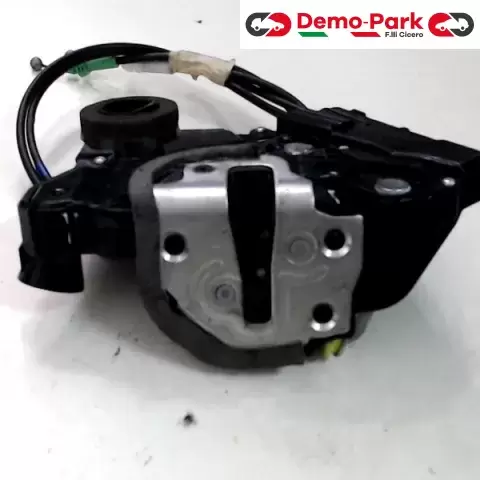 SERRATURA ANT. SX Toyota YARIS  0