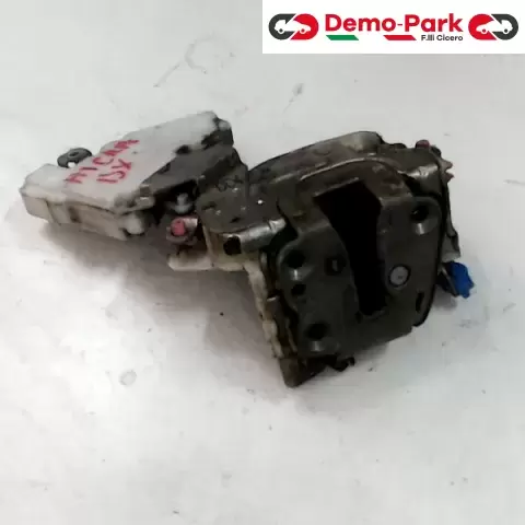 SERRATURA ANT. DX Nissan MICRA K11  0