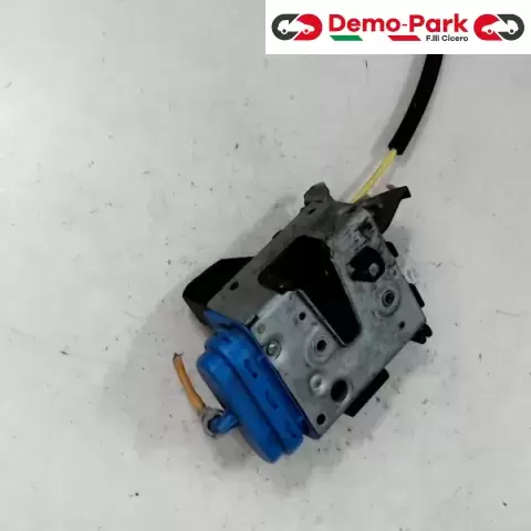 SERRATURA POST. SX Audi A4  0