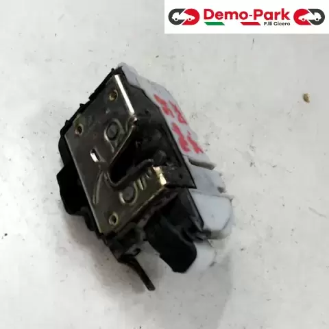 SERRATURA ANT. DX - 3P Volkswagen POLO 6N  0