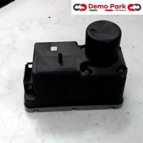 CHIUSURA CENTRALIZZATA - POMPA Volkswagen PASSAT  0