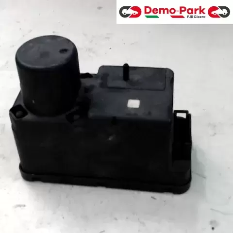 CHIUSURA CENTRALIZZATA - POMPA Volkswagen PASSAT  0