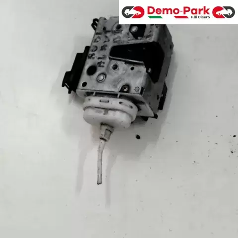 SERRATURA ANT. DX Audi A4  0