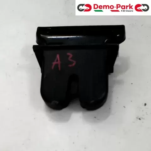 SERRATURA PORTELLONE Audi A3  0