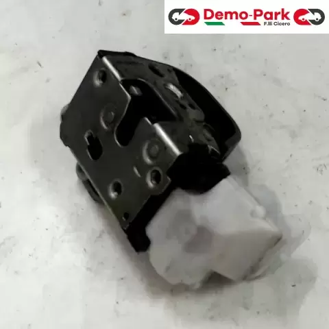 SERRATURA ANT. SX Alfa Romeo 147  0