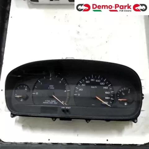 QUADRO STRUMENTI Chrysler VOYAGER - I SERIE  0