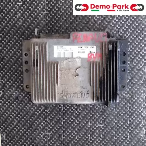 CENTRALINA MOTORE Renault MEGANE SCENIC - 1.6 BENZINA SIEMENS S115300121 B    7700111772 INJ BVM 0