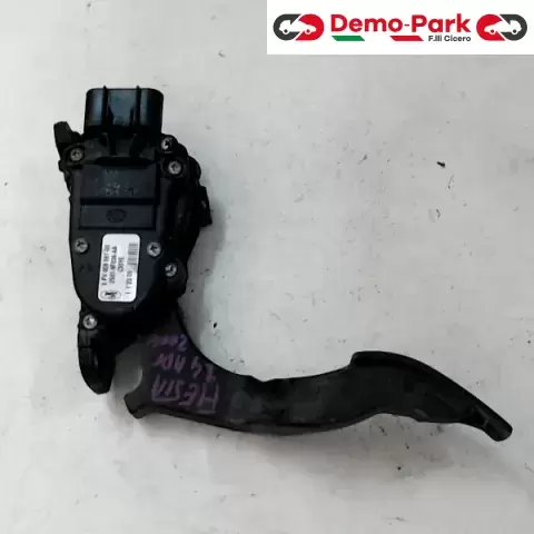PEDALE ACCELERATORE   Ford FIESTA - 1.4 TDCI 6PV 008 567 - 00 0