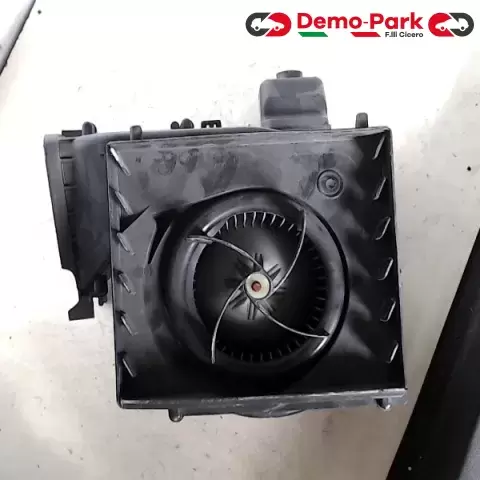 VENTOLA ABITACOLO Toyota YARIS  0