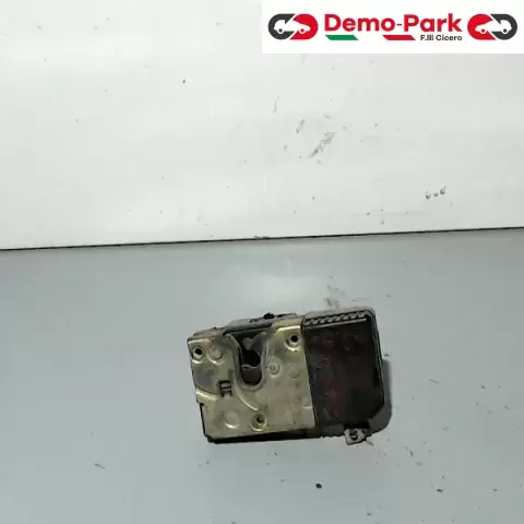 SERRATURA ANT DX Peugeot 206  0