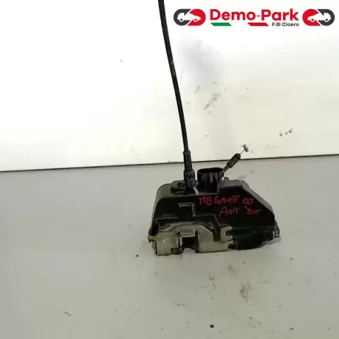 SERRATURA ANT DX Renault MEGANE  0