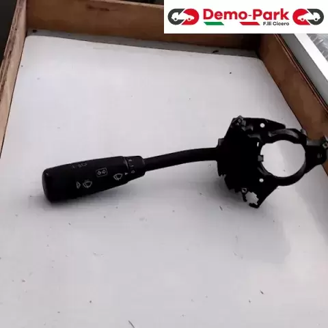 COMANDO FRECCE Mercedes-benz C220  0