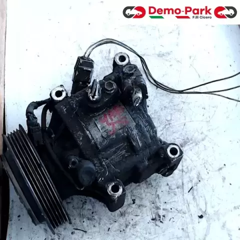 COMPRESSORE CLIMATIZZATORE Toyota YARIS PRIMA SERIE  0