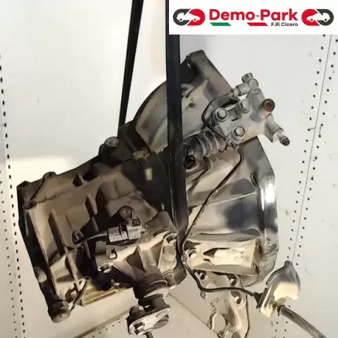 CAMBIO TOYOTA YARIS Toyota YARIS 1.0 3090136 0