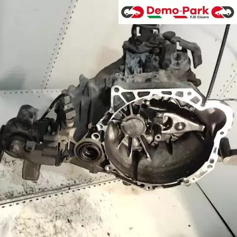 CAMBIO KIA CEED Kia CEED 431152000 0