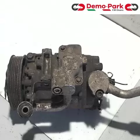 COMPRESSORE CLIMATIZZATORE Volkswagen GOLF 4 1.9 TDI 115 00 820 803D 447220 8126 0