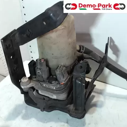 POMPA SERVOSTERZO  Ford FOCUS - 1.6 tdci 4M513K514AD 0