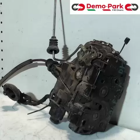 SERRATURA ANT DX 3P Volkswagen GOLF 4  0