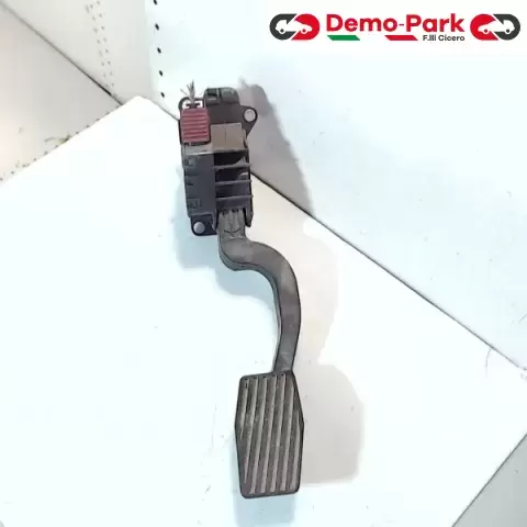 PEDALE ACCELLERATORE Opel CORSA D 1.3 CDTI 55702020 B 720 0
