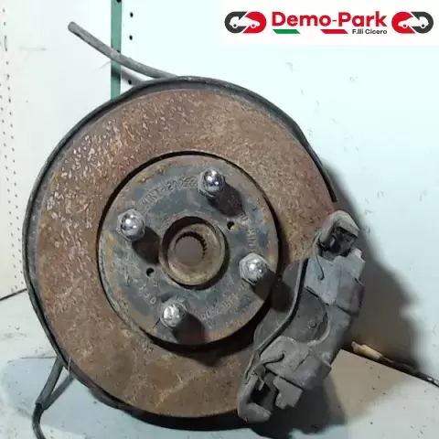 MONTANTE DX Toyota YARIS 1.4 D4D  0