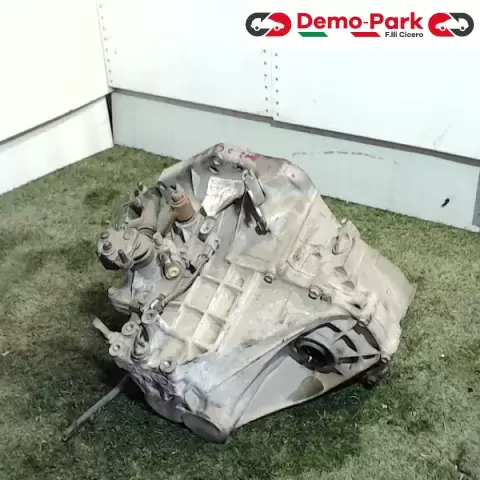 CAMBIO Toyota YARIS 1.0 3 CILINDRI K9MH 0