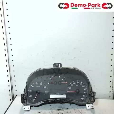 QUADRO STRUMENTI Fiat PUNTO 1.9 JTD II SERIE 606307002H 0